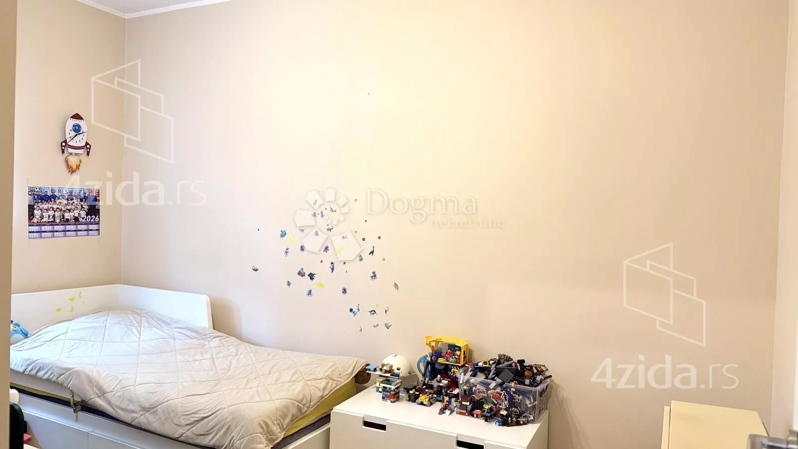 Dvoiposoban stan | 4zida