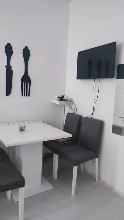 Zivojina Lazica | 4zida.rs