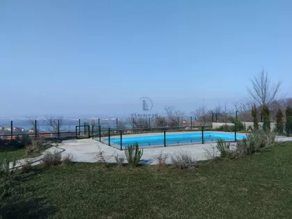 Višnjička Banja | 4zida.rs