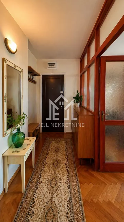 Bulevar Oslobođenja | 4zida.rs