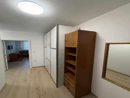Gundulićeva 1B | 4zida.rs