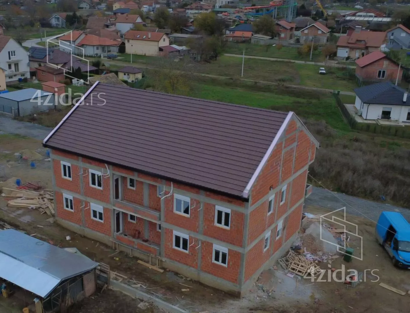 Dvoiposoban stan | 4zida