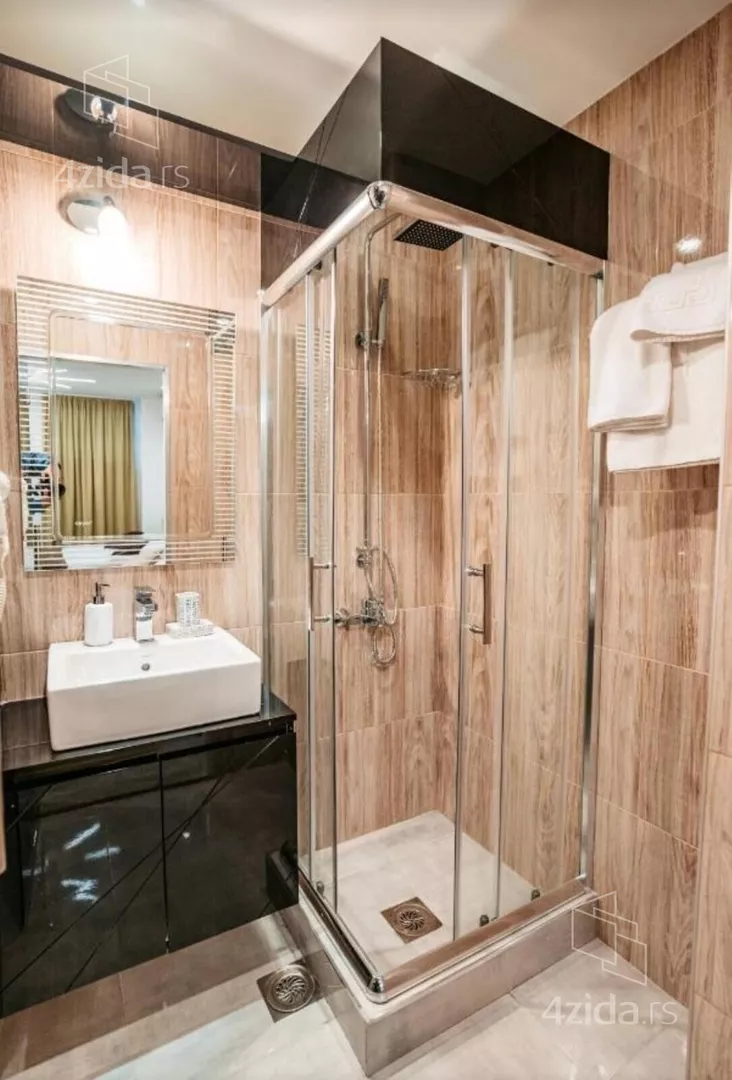 Turistički objekat | 4zida