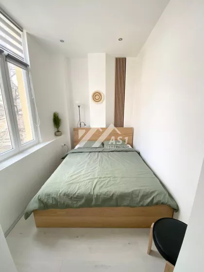 Trifkovićev trg | 4zida.rs