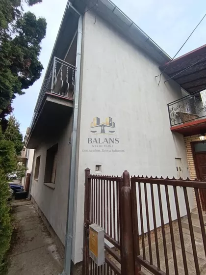 Novi Banovci | 4zida.rs