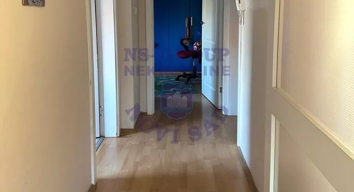 Šestosoban stan | 4zida