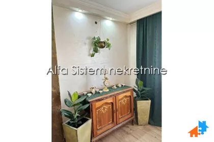 Crveni Krst Vračar | 4zida.rs