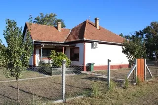 Bikovački Put 240 | 4zida.rs