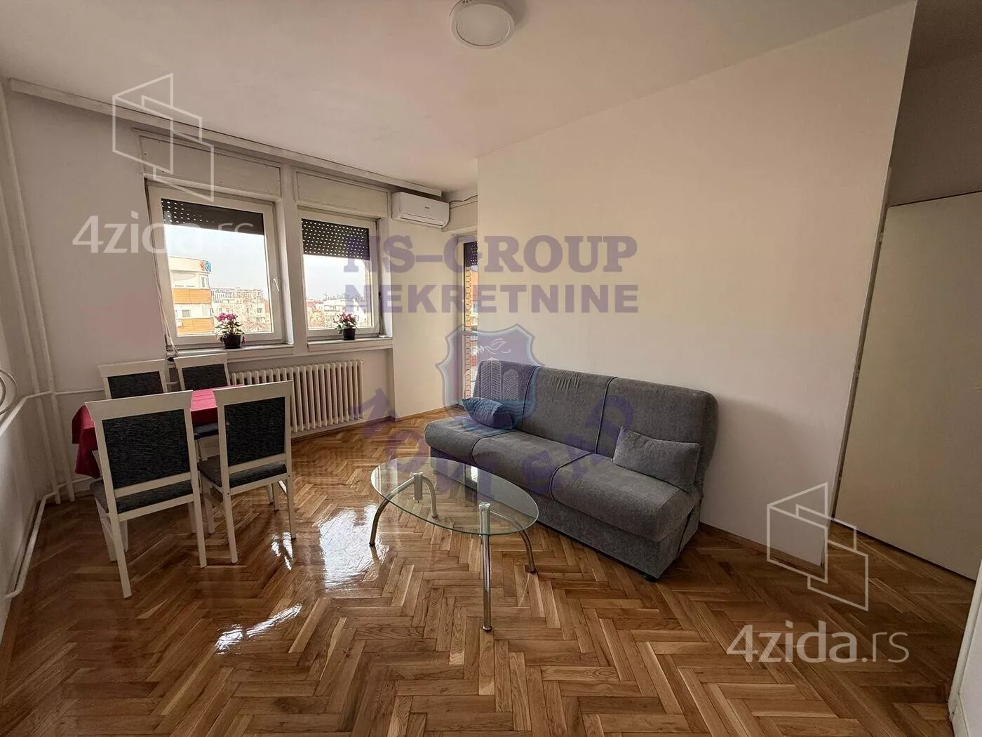 Jednoiposoban stan | 4zida