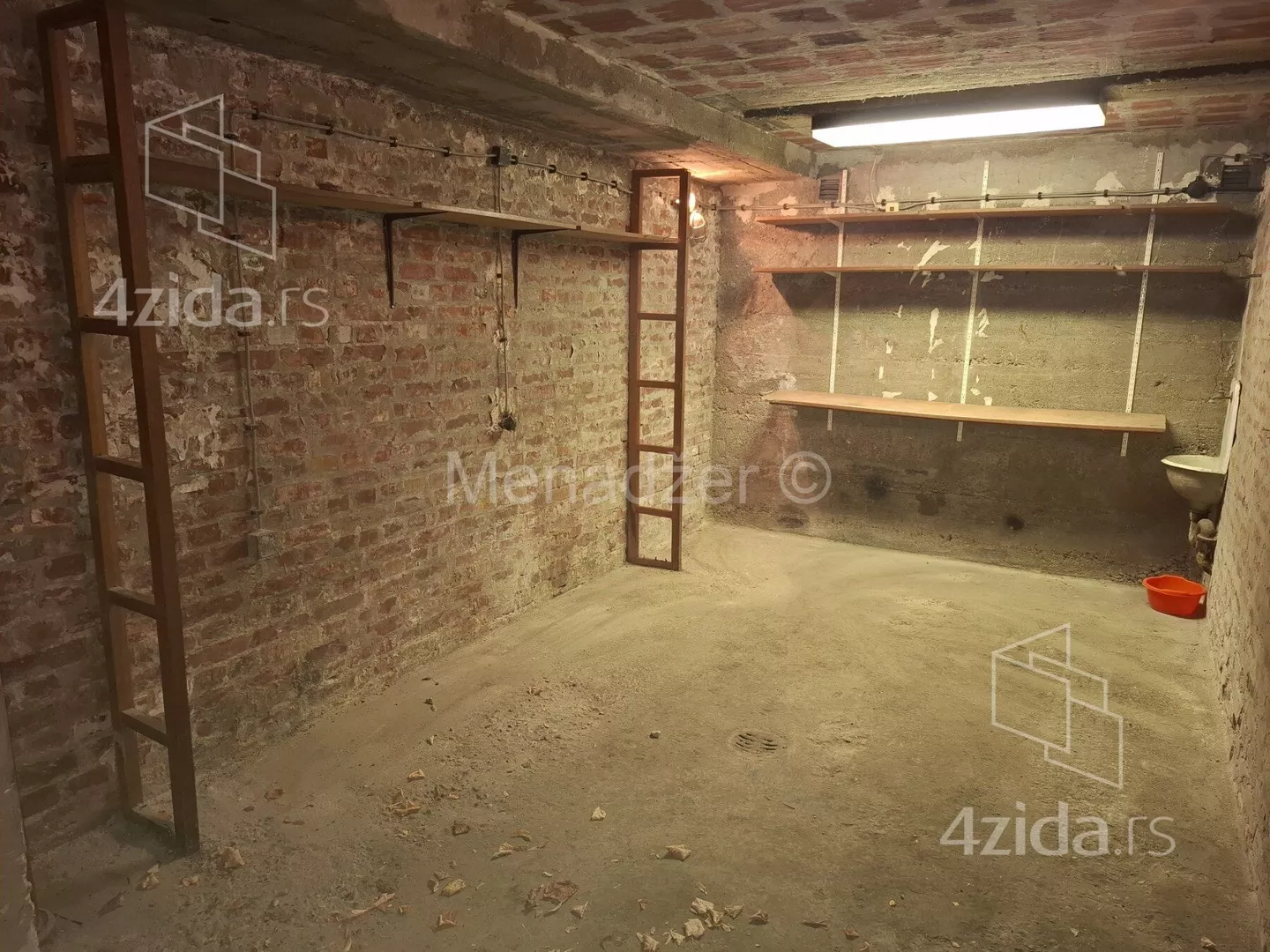 Garaža/Parking | 4zida