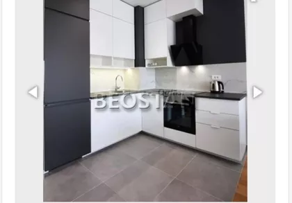 Tadije Sondermajera | 4zida.rs