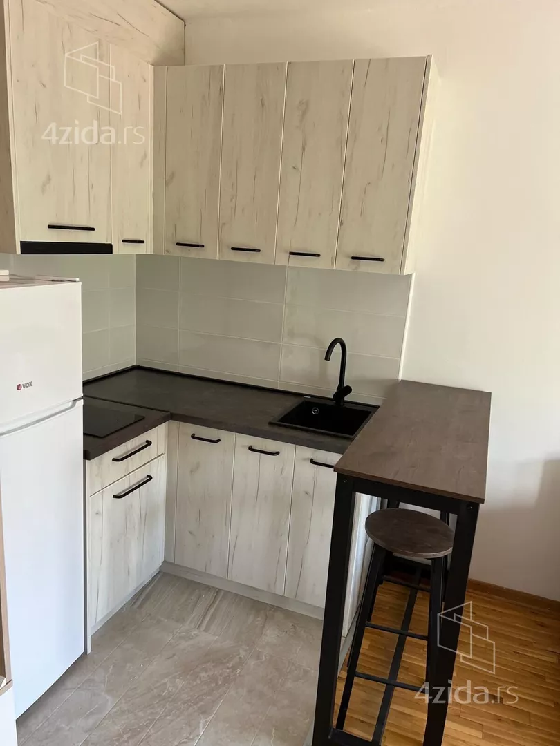 Garsonjera | 4zida