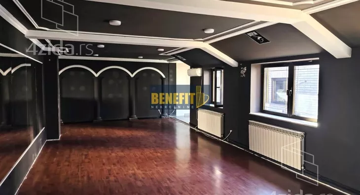 Poslovni prostor | 4zida