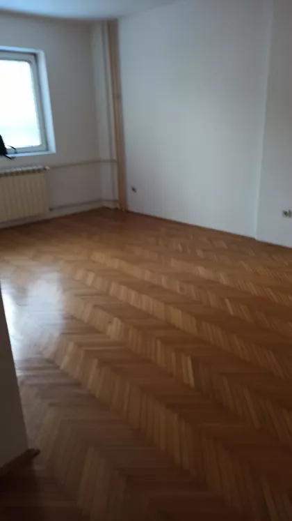 Cara Dušana | 4zida.rs