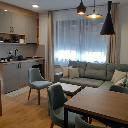 Gradske lokacije | 4zida.rs