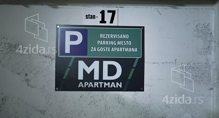 Jednoiposoban stan | 4zida