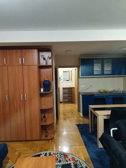 Luja Pastera 19 | 4zida.rs