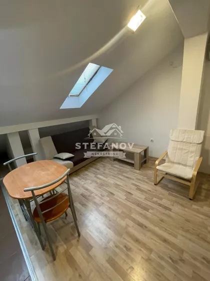 Žitni Trg | 4zida.rs