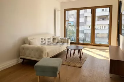 Sarajevska | 4zida.rs