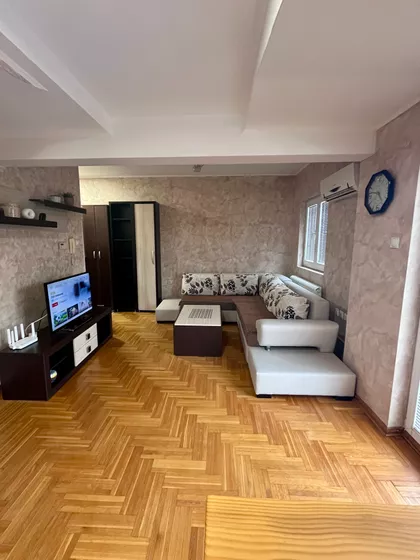 Ksenije Atanasijević | 4zida.rs