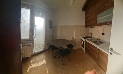 Varvarinska 5 | 4zida.rs