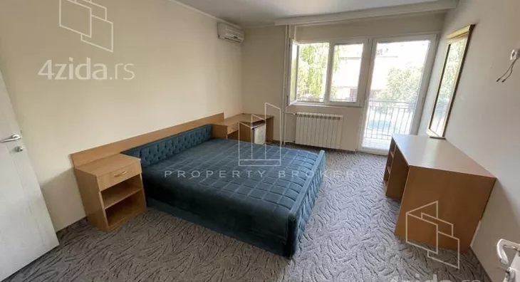 Ugostiteljski objekat | 4zida