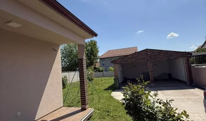Kuća | 4zida
