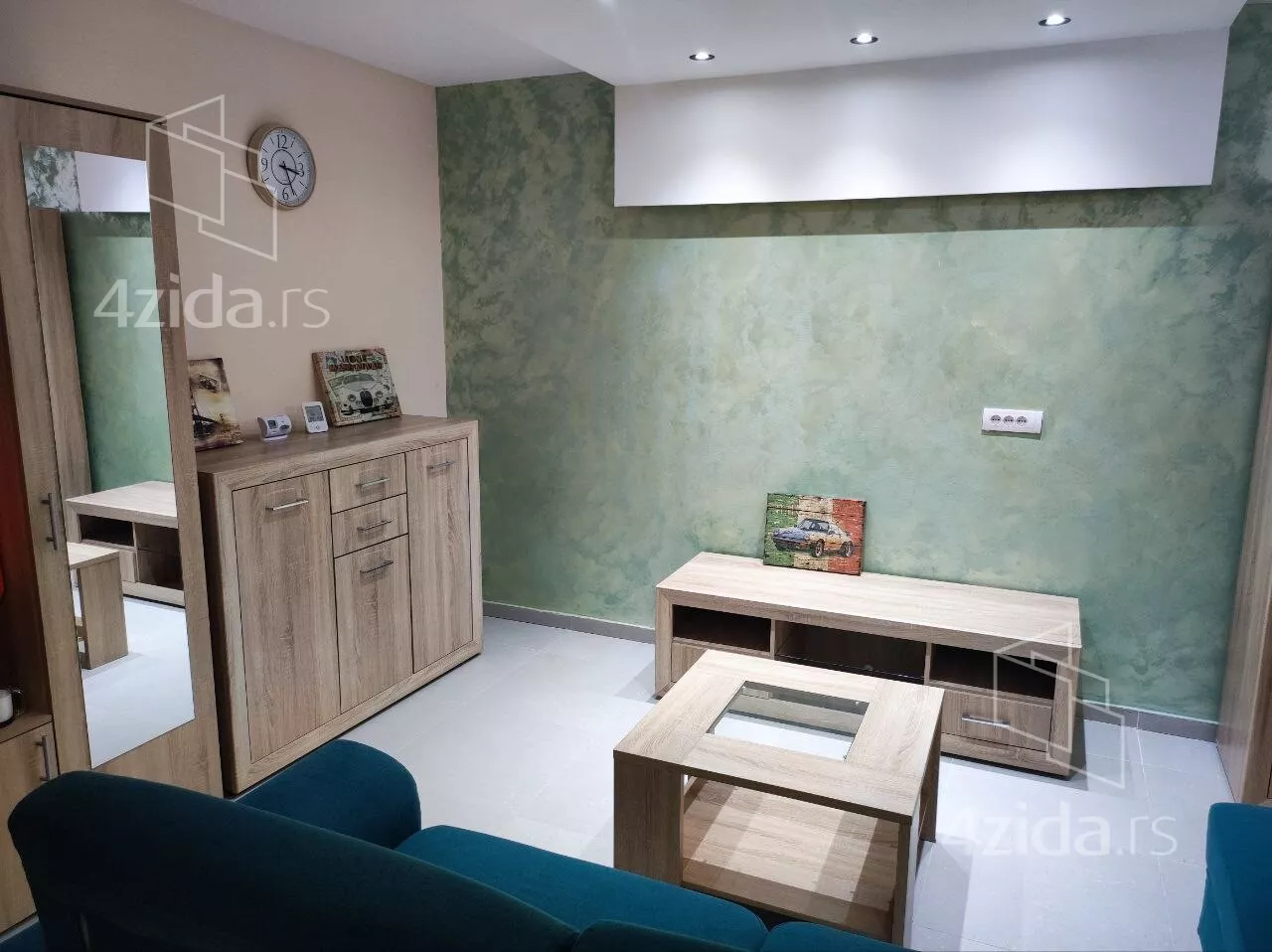 Garsonjera | 4zida