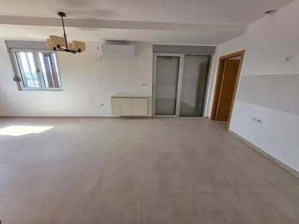 Vašarište | 4zida.rs