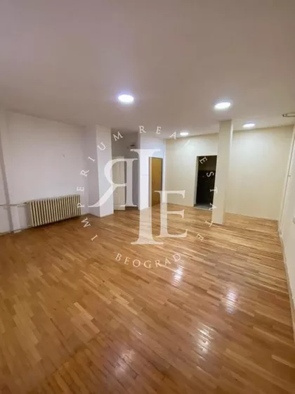 Banovo Brdo | 4zida.rs