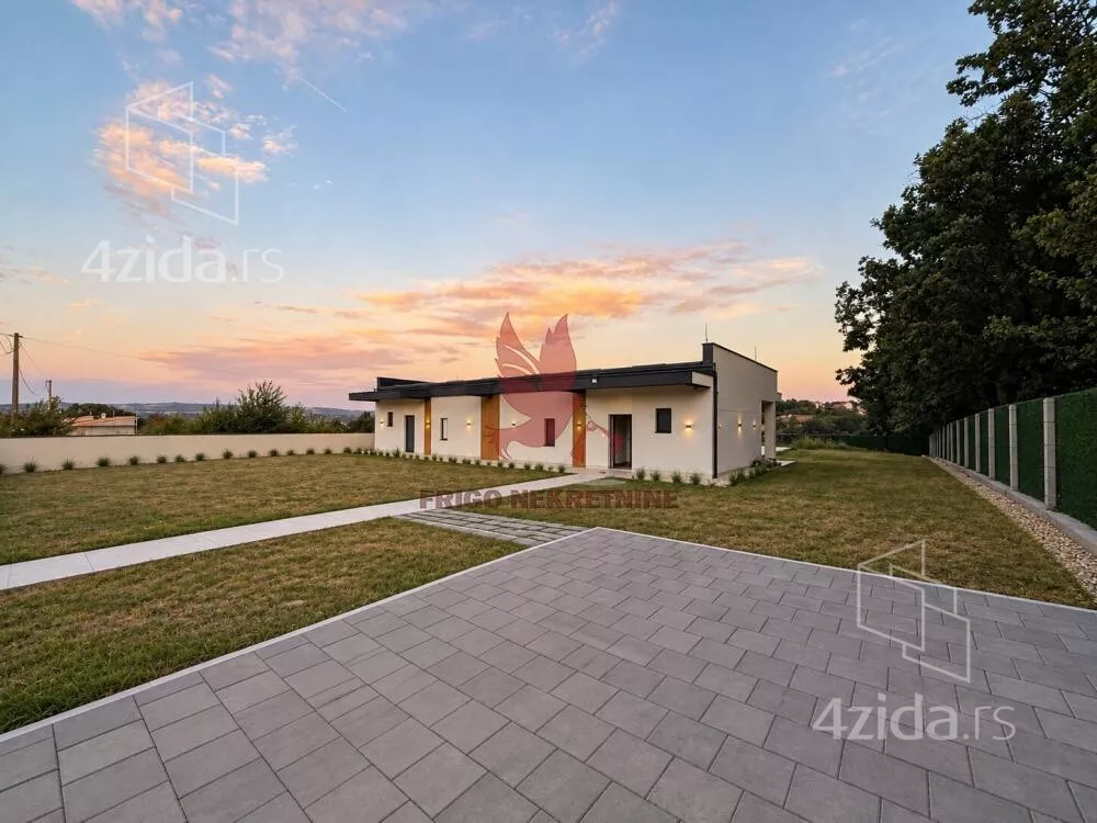 Kuća | 4zida