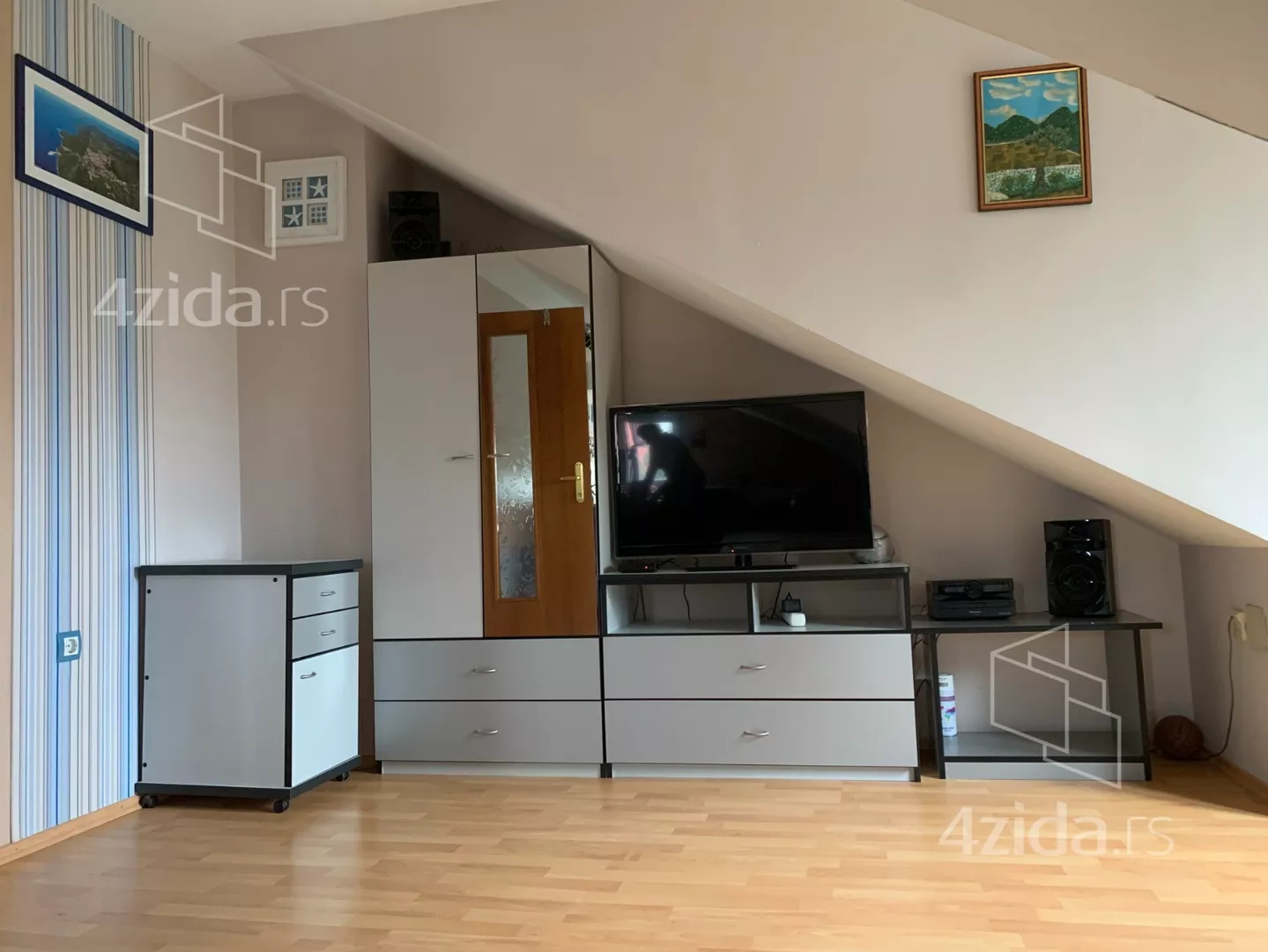 3-etažna kuća | 4zida