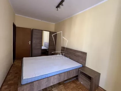 Vladetina | 4zida.rs