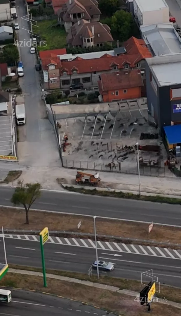 Građevinsko zemljište | 4zida