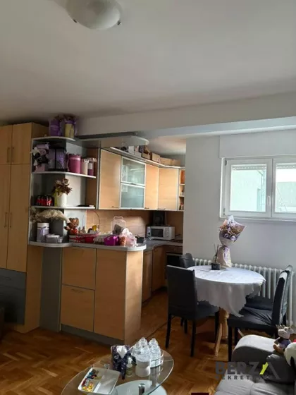 Bulevar Oslobođenja | 4zida.rs