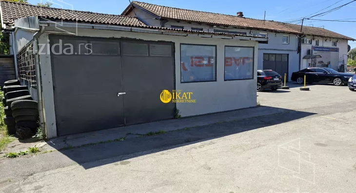 Poslovni prostor | 4zida