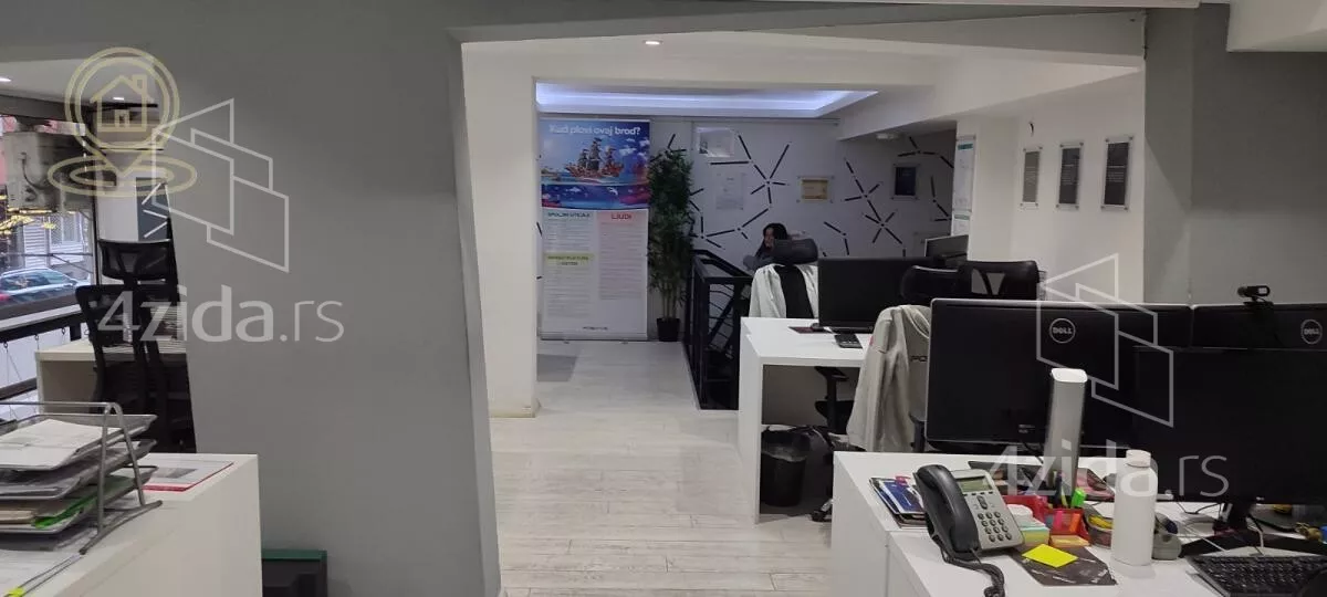 Poslovni prostor | 4zida