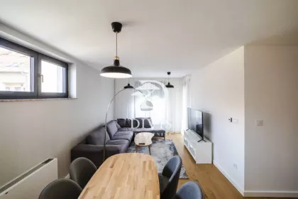 Trebevićka bb | 4zida.rs