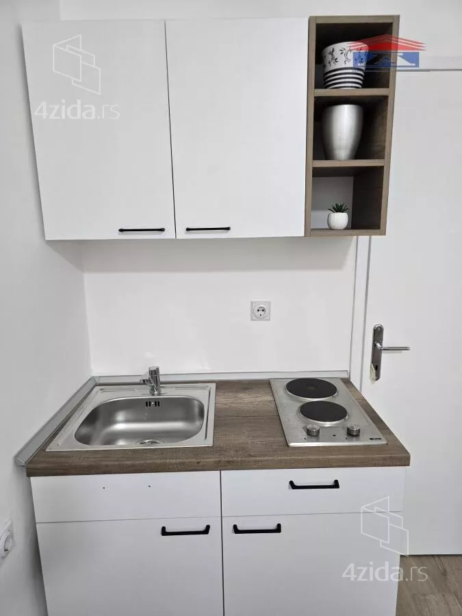 Garsonjera | 4zida