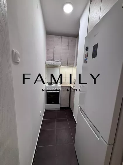 Rotkvarija | 4zida.rs