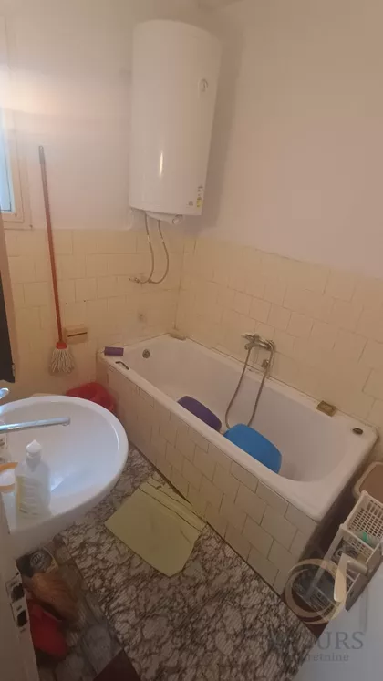 Cara Dušana | 4zida.rs