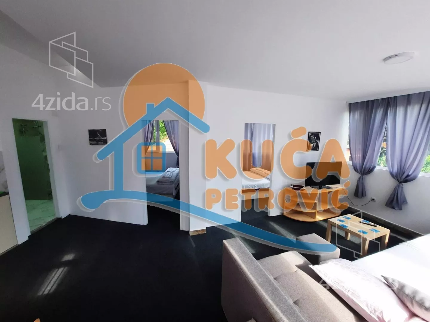 Lokal | 4zida