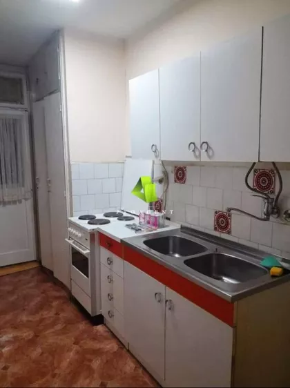 Dom Zdravlja | 4zida.rs