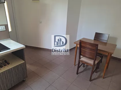 Autobuska Stanica | 4zida.rs