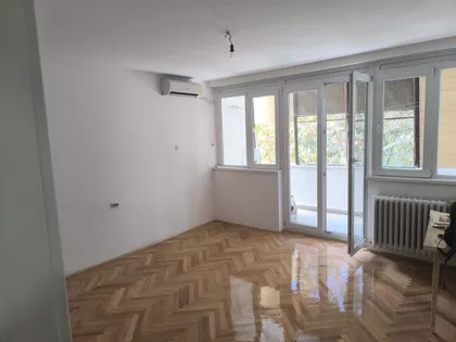 Železnička stanica | 4zida.rs
