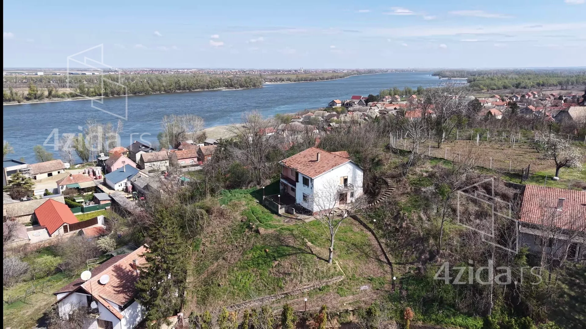 Građevinsko zemljište | 4zida