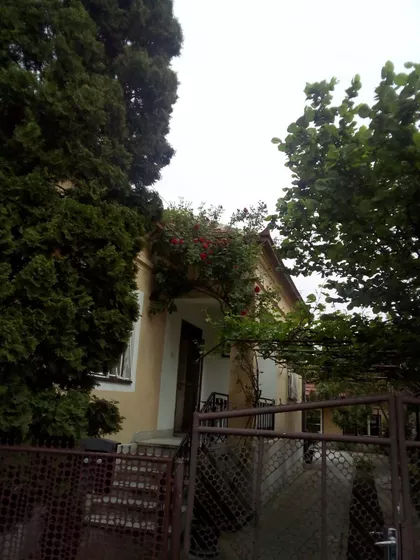 Jedanaesti Oktobar 9 | 4zida.rs