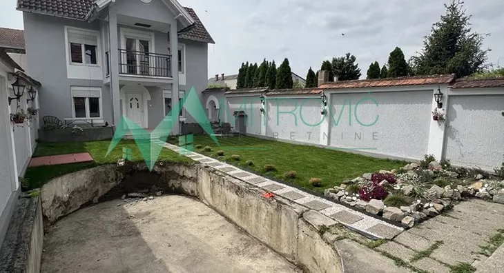 Kuća | 4zida