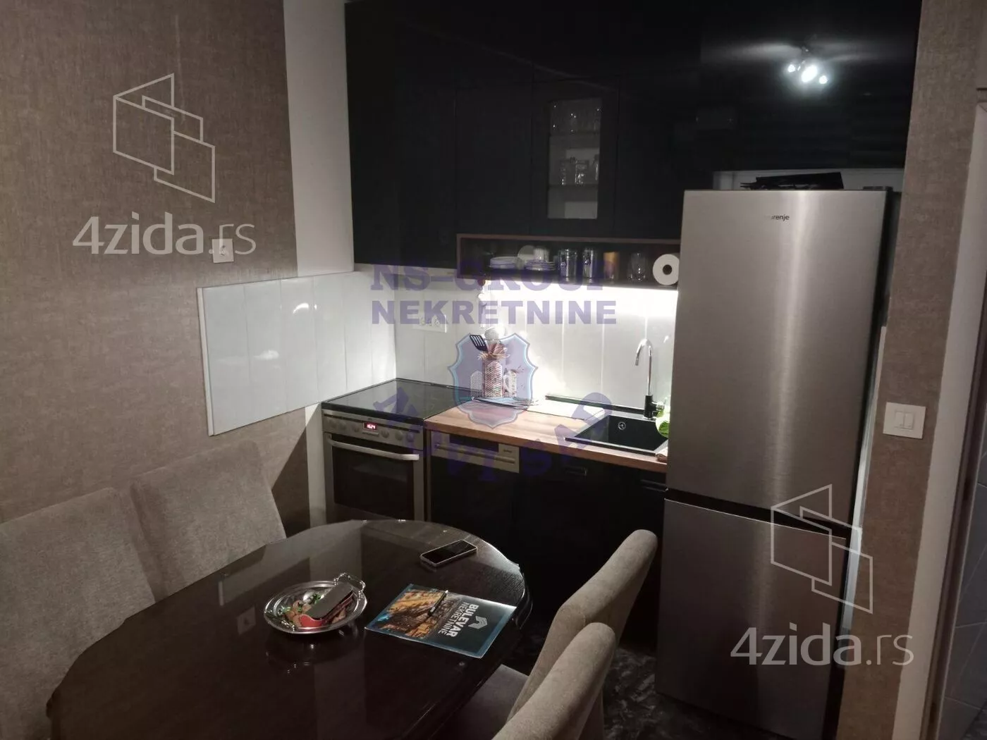 Troiposoban stan | 4zida