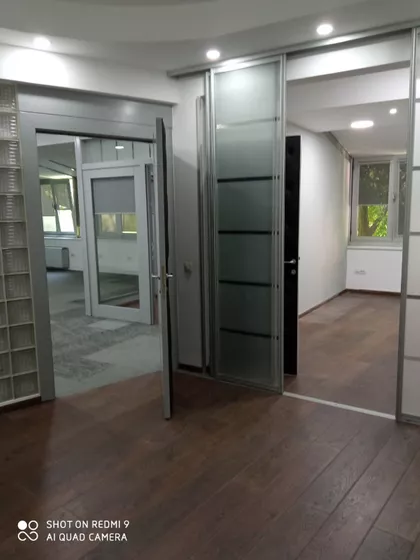 Nebojšina 20 | 4zida.rs